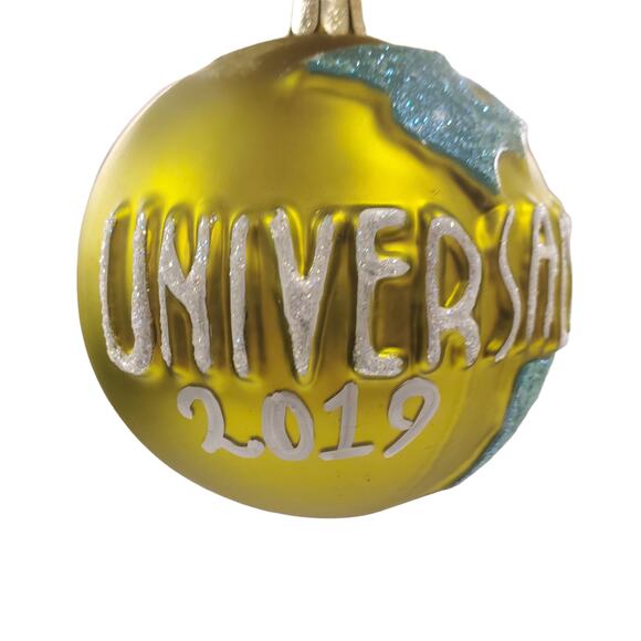 Universal Studios Glass Ornament Gold 2019 Theme Park Ornaments - Picture 1 of 8